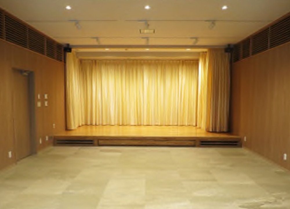 別館 式場